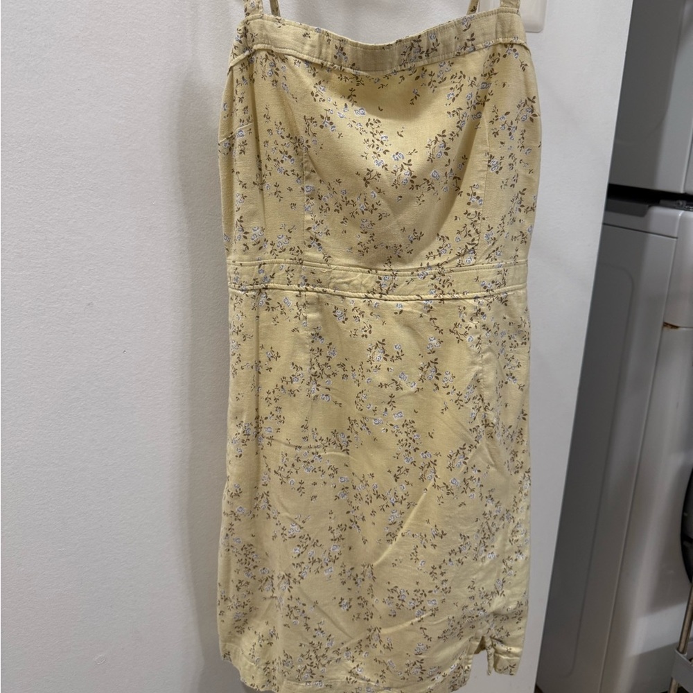 yellow floral Abercrombie and Fitch dress